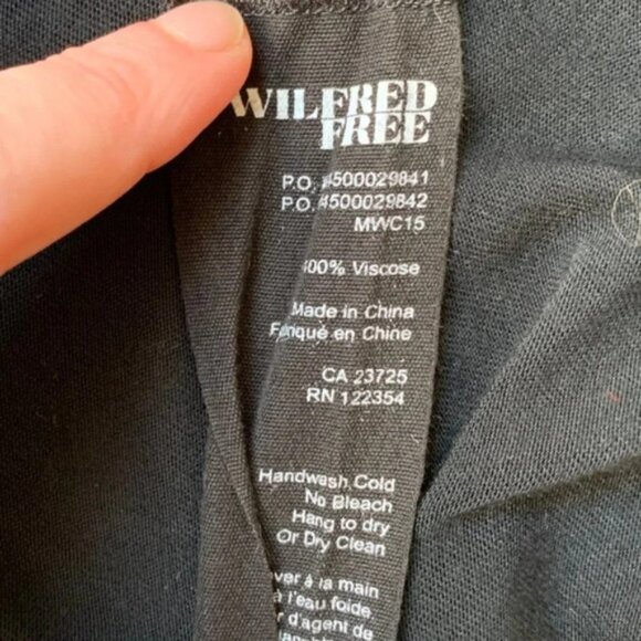 Aritzia Wilfred Free Muscle Tank Top T-shirt Sleeveless Black Size XS - Picture 7 of 8